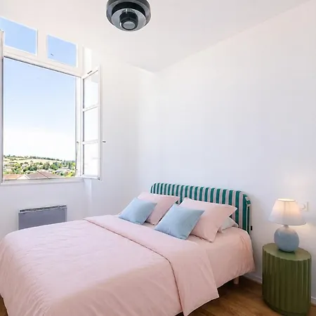 Le Grand Auscitain - 95 M2 Au Centre Historique Appartement Auch